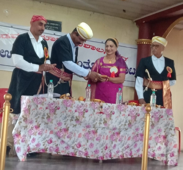 ನಂಗಡ ಆಯಿಮೆ ಕೊಯಿಮೆನ ಮಕ್ಕಕ್‌ ಕಾಟಿಕೊಡ್ಪದ್‌ ಪೆರಿಯೈಂಗಡ ಮೇನತ್:‌ ಡಾII ಉಳುವಂಗಡ ಕಾವೇರಿ ಉದಯ