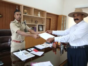 ರಸ್ತೆ ಸುರಕ್ಷತಾ ಕ್ರಮಕ್ಕೆ ಕೆಂಜಂಗಡ ರೋಷನ್ ನಾಣಯ್ಯ ಅಭಿಯಾನ ರಸ್ತೆ ಸುರಕ್ಷತಾ ಕ್ರಮಕ್ಕೆ ಕೆಂಜಂಗಡ ರೋಷನ್ ನಾಣಯ್ಯ ಅಭಿಯಾನ
