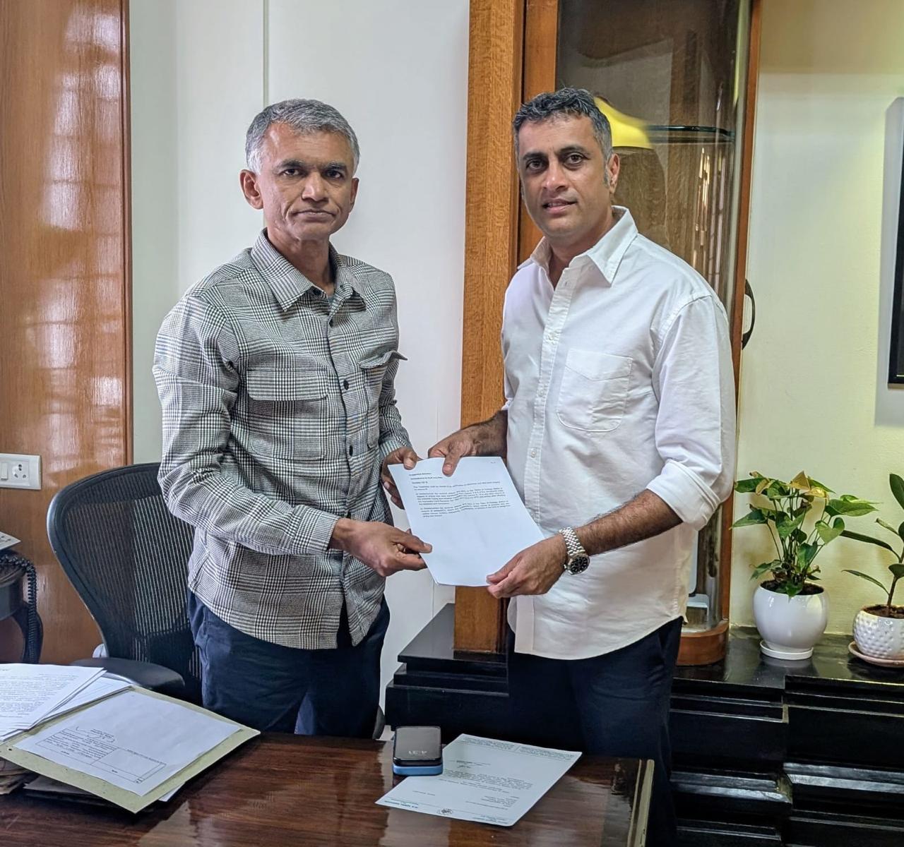 ಕೊಡಗಿನ ಜಮ್ಮಬಾಣೆ,  ಪಟ್ಟೇದಾರ, ಪಹಣಿ  ಸಮಸ್ಯೆ ನಿವಾರಣೆಗೆ, ಕಾಯ್ದೆ ತಿದ್ದುಪಡಿಗೆ ಶಾಸಕ ಅಜ್ಜಿಕುಟ್ಟಿರ ಪೊನ್ನಣ್ಣ ಪ್ರಸ್ತಾವನೆ. 