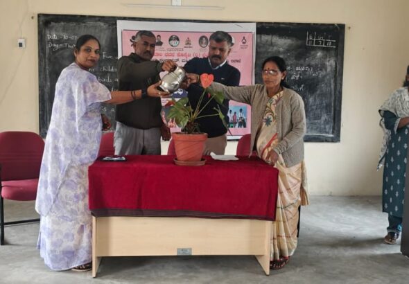 ಮಕ್ಕಳ ಬಳಿ ಮೊಬೈಲಿಗಿಂತ ಪುಸ್ತಕ ಇದ್ದರೆ ಒಳಿತು;  ಮಹಿಳಾ ಮತ್ತು ಮಕ್ಕಳ ಅಭಿವೃದ್ಧಿ ಇಲಾಖೆ ಉಪ ನಿರ್ದೇಶಕ ಕೃಷ್ಣಮೂರ್ತಿ ಸಲಹೆ